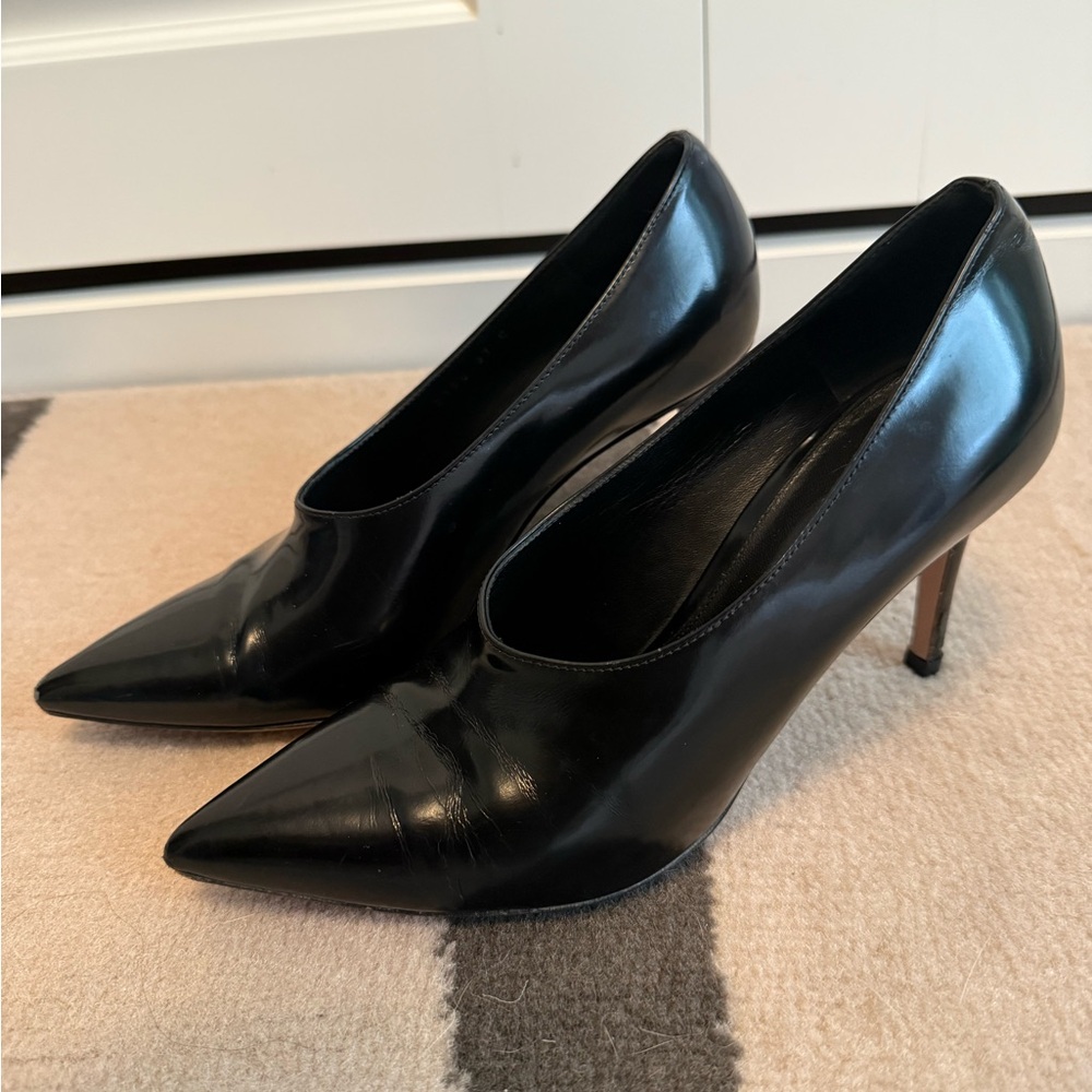 Gianvito Rossi Black Leather Heels